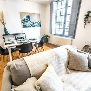 Apartment Duplex Typique Centre, Bayonne